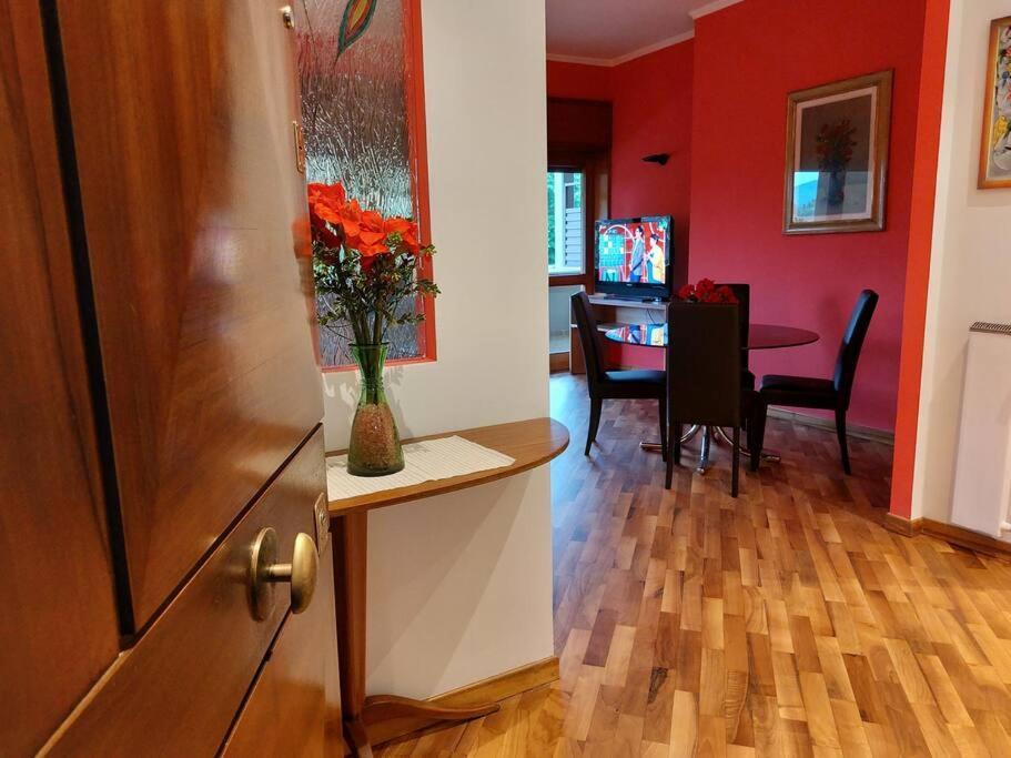 Lungarno 32 With Private Parking Appartement Florence Buitenkant foto