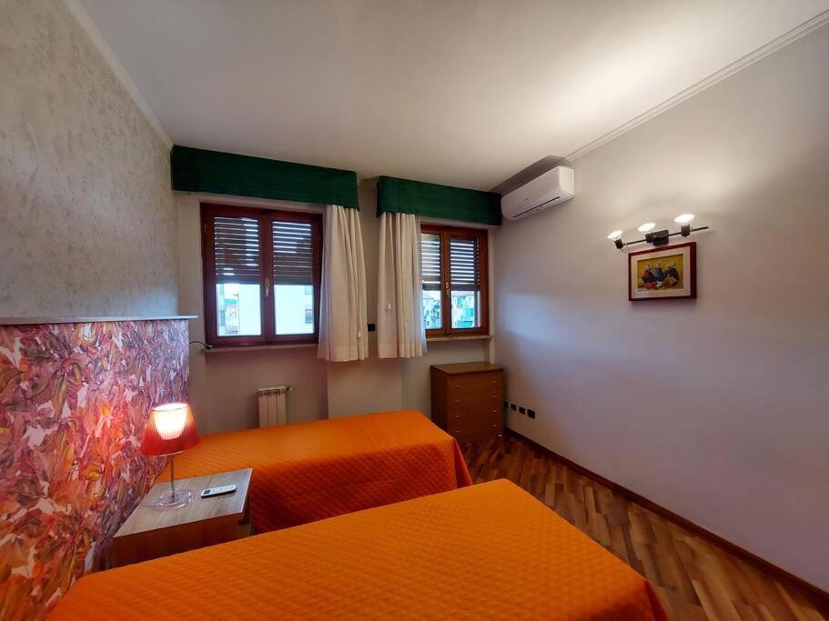 Lungarno 32 With Private Parking Appartement Florence Buitenkant foto